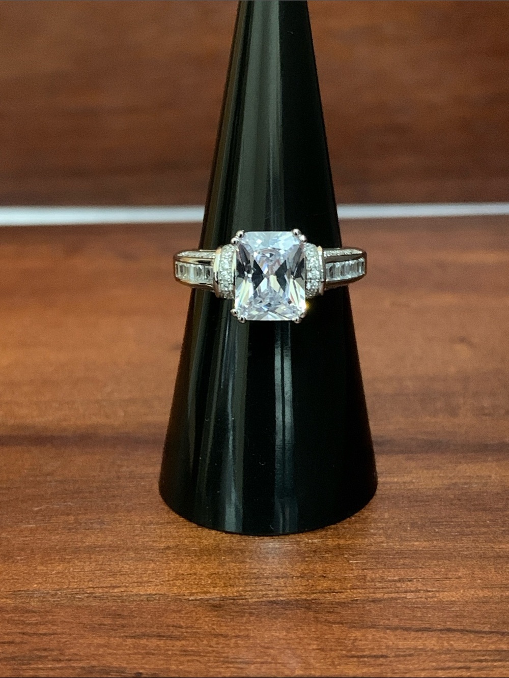 New 925 silver radiant cut cz ring
